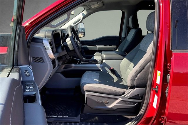New 2026 Ford F250 XLT w/ XLT Premium Package image 8