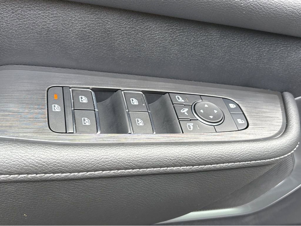New 2026 Nissan Armada Platinum Reserve RWD image 25