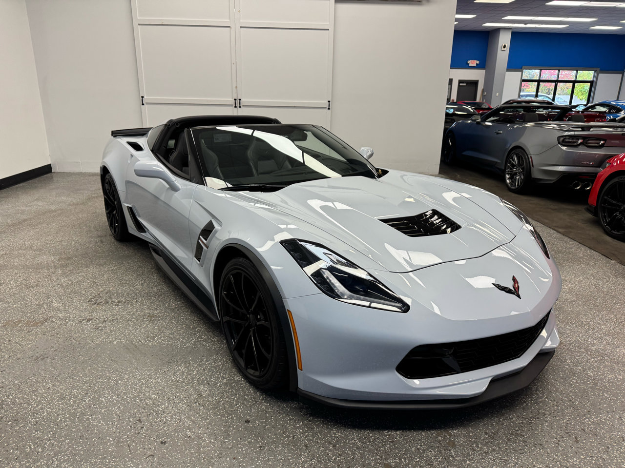 Used 2018 Chevrolet Corvette Grand Sport image 3
