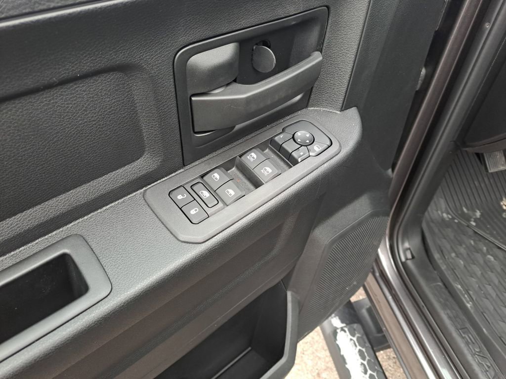 New 2026 RAM 3500 Tradesman image 21