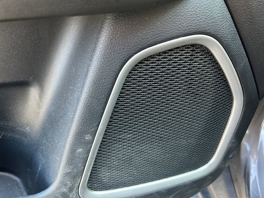 Certified 2020 Jeep Compass Limited AWD/4WD image 33