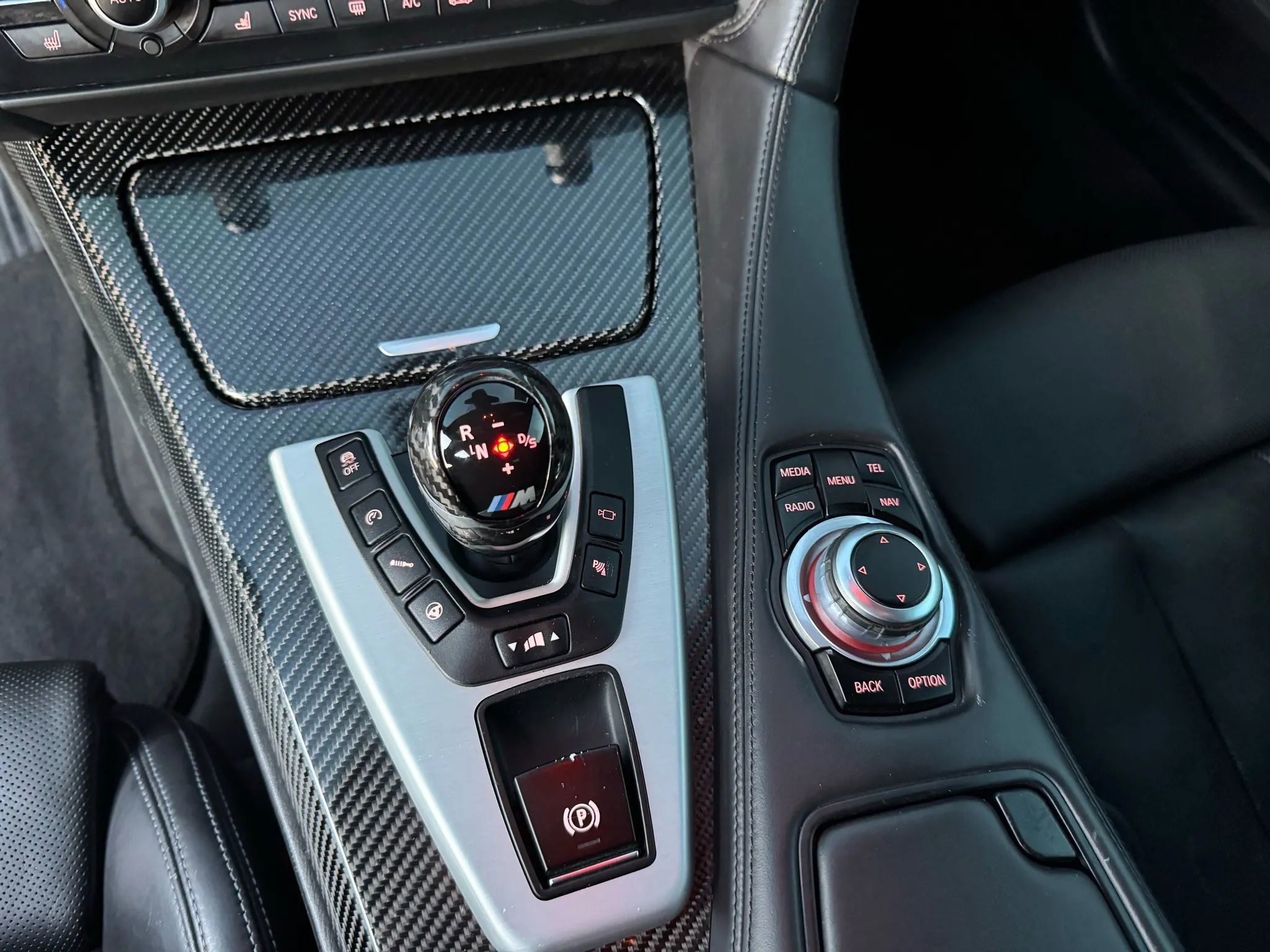 Used 2014 BMW M6 Coupe image 42