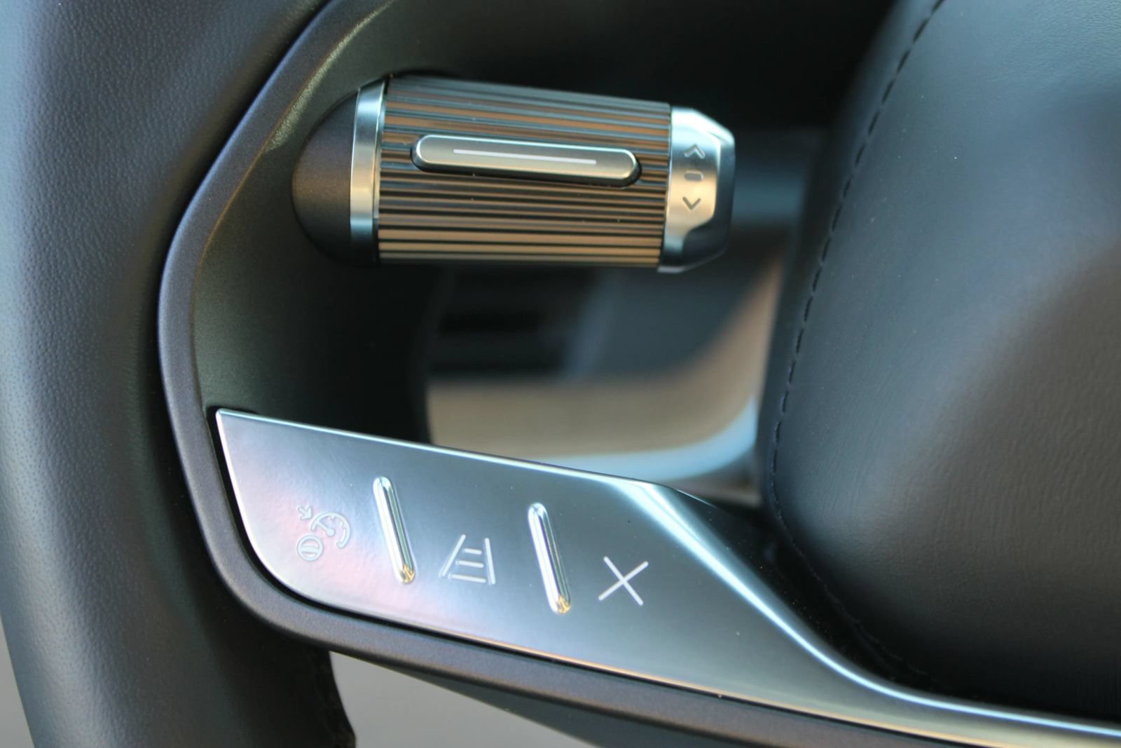 Used 2025 Lucid Air Pure RWD image 26