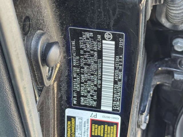 Used 2017 Toyota Camry SE image 25