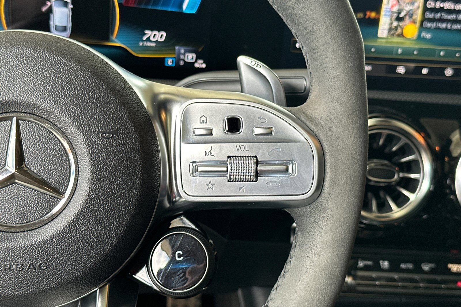 Certified 2023 Mercedes-Benz CLA 35 AMG 4MATIC image 31