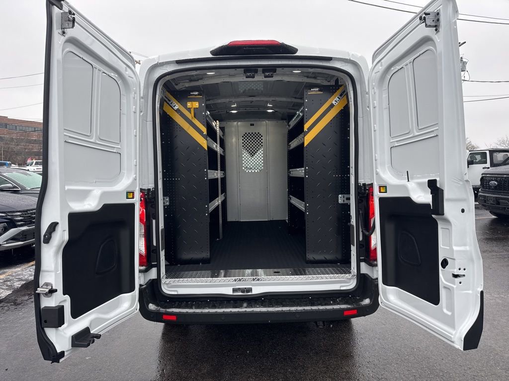 New 2026 Ford Transit 250 148 Medium Roof w/ Exterior Upgrade Package RWD image 37