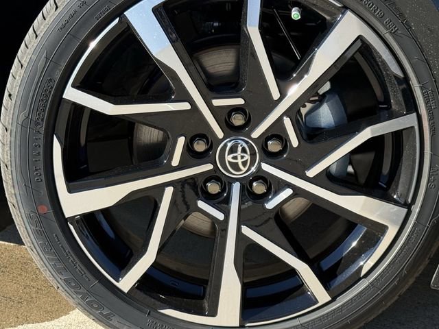 New 2026 Toyota Prius Plug-In Hybrid image 9