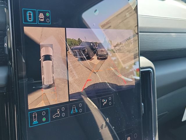 New 2026 GMC Yukon AT4 Ultimate AWD/4WD image 23
