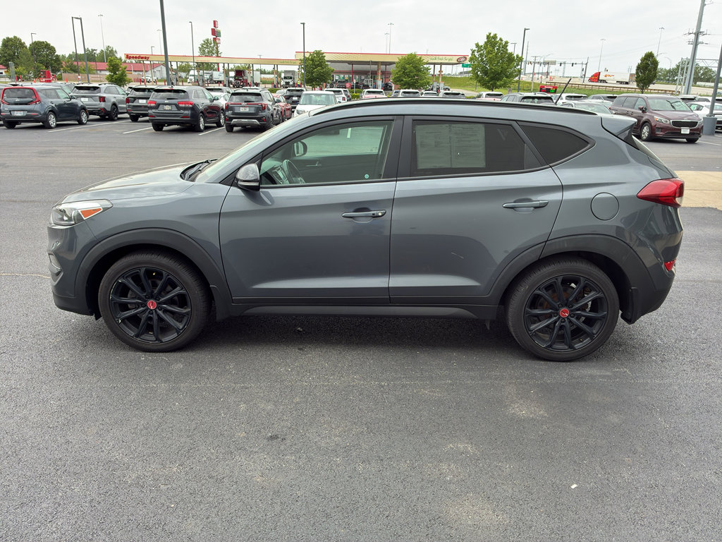 Used 2017 Hyundai Tucson Night AWD/4WD image 3