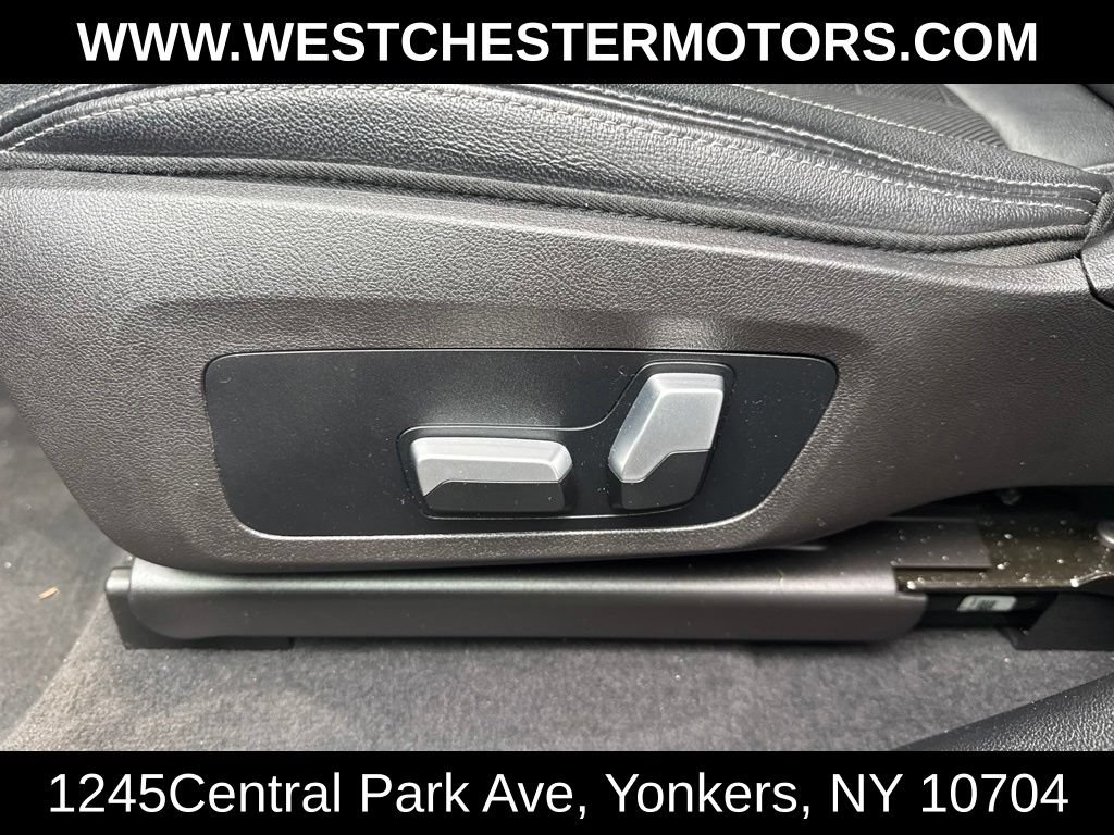 Used 2021 BMW X4 xDrive30i AWD/4WD image 12