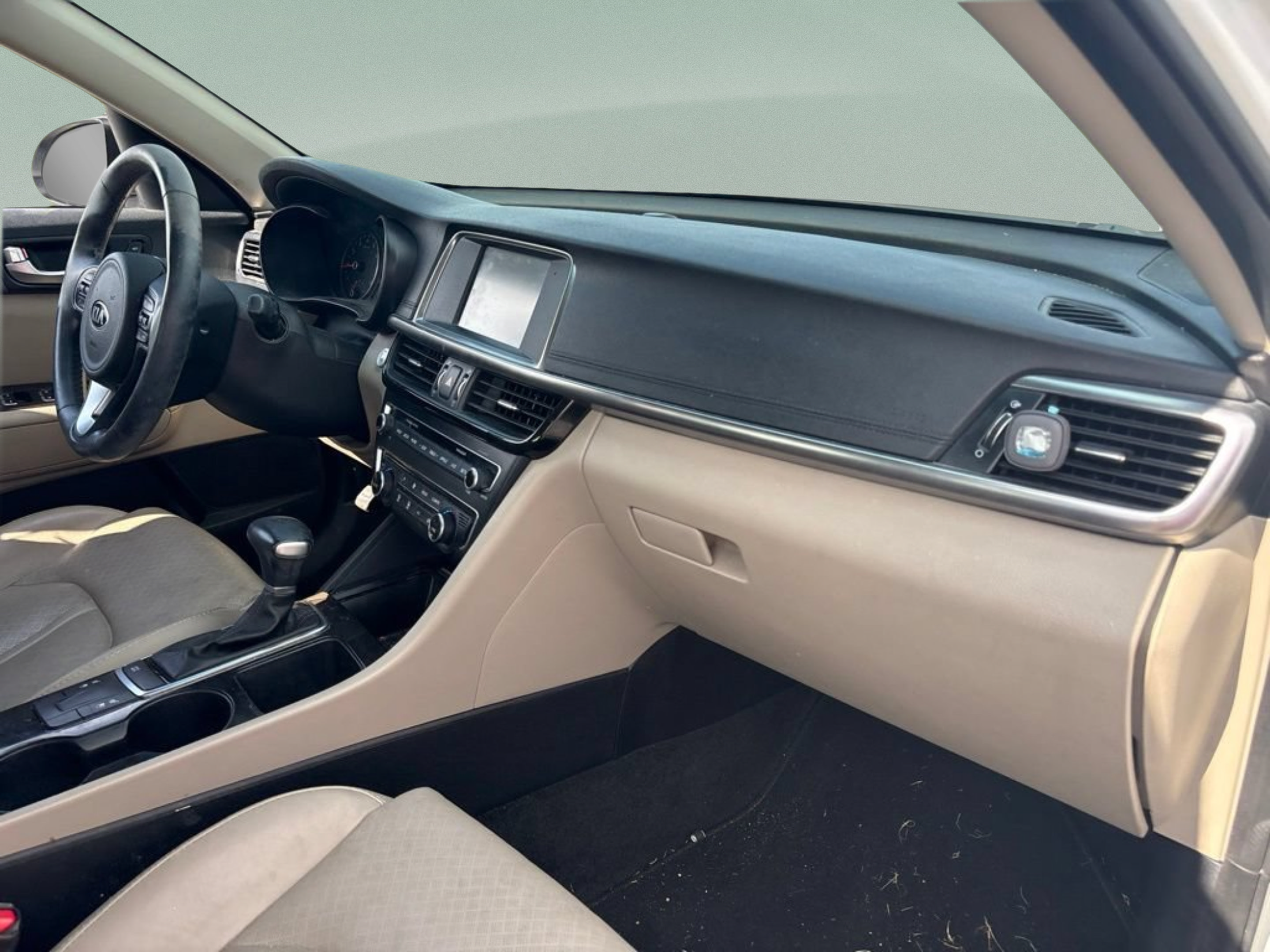 Used 2018 Kia Optima EX w/ Premium Package FWD image 19