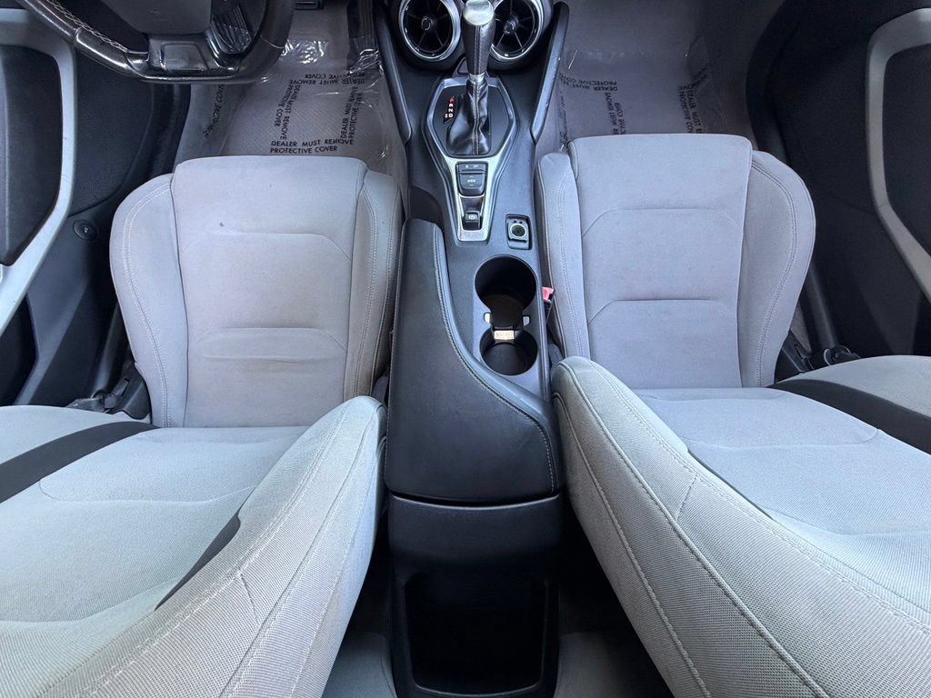 Used 2018 Chevrolet Camaro LT RWD image 45