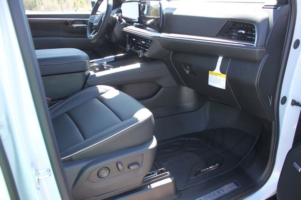 New 2026 Chevrolet Tahoe Premier RWD image 6