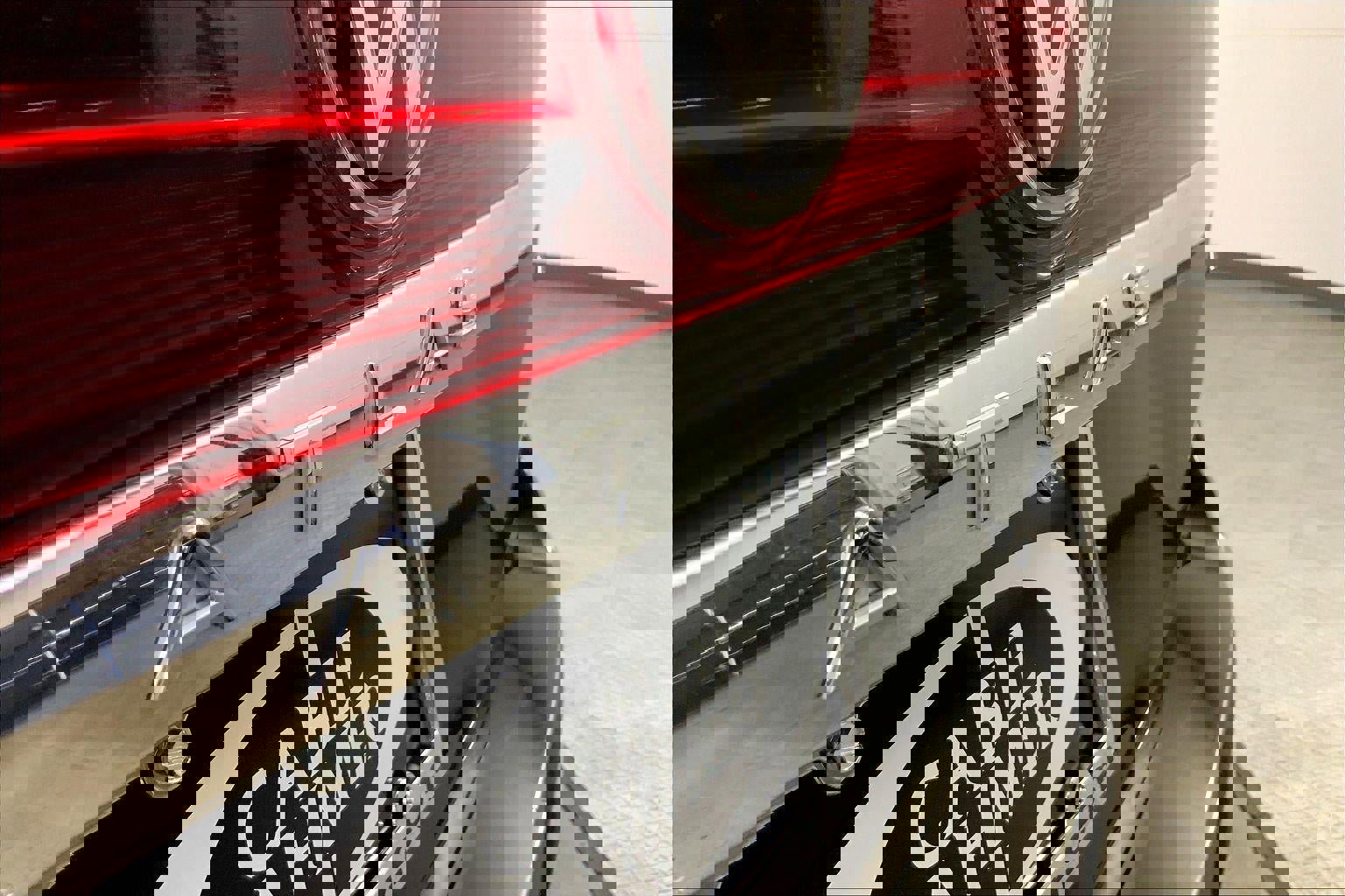 Used 2024 Volkswagen Atlas SE image 8