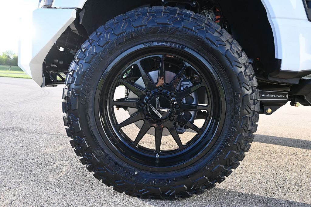 New 2026 Ford F350 Platinum w/ FX4 Off-Road Package AWD/4WD image 11