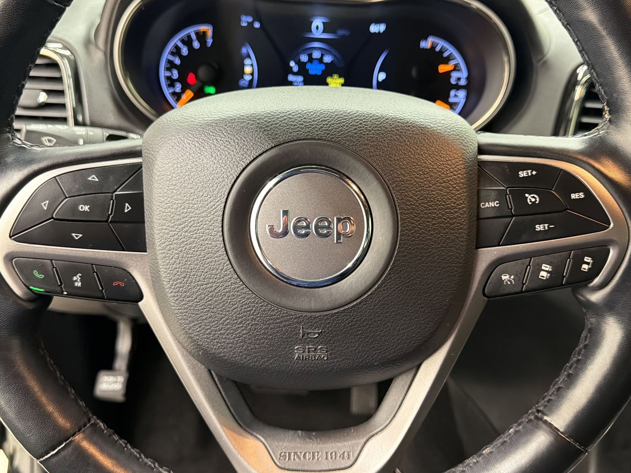 Used 2021 Jeep Grand Cherokee High Altitude RWD image 15