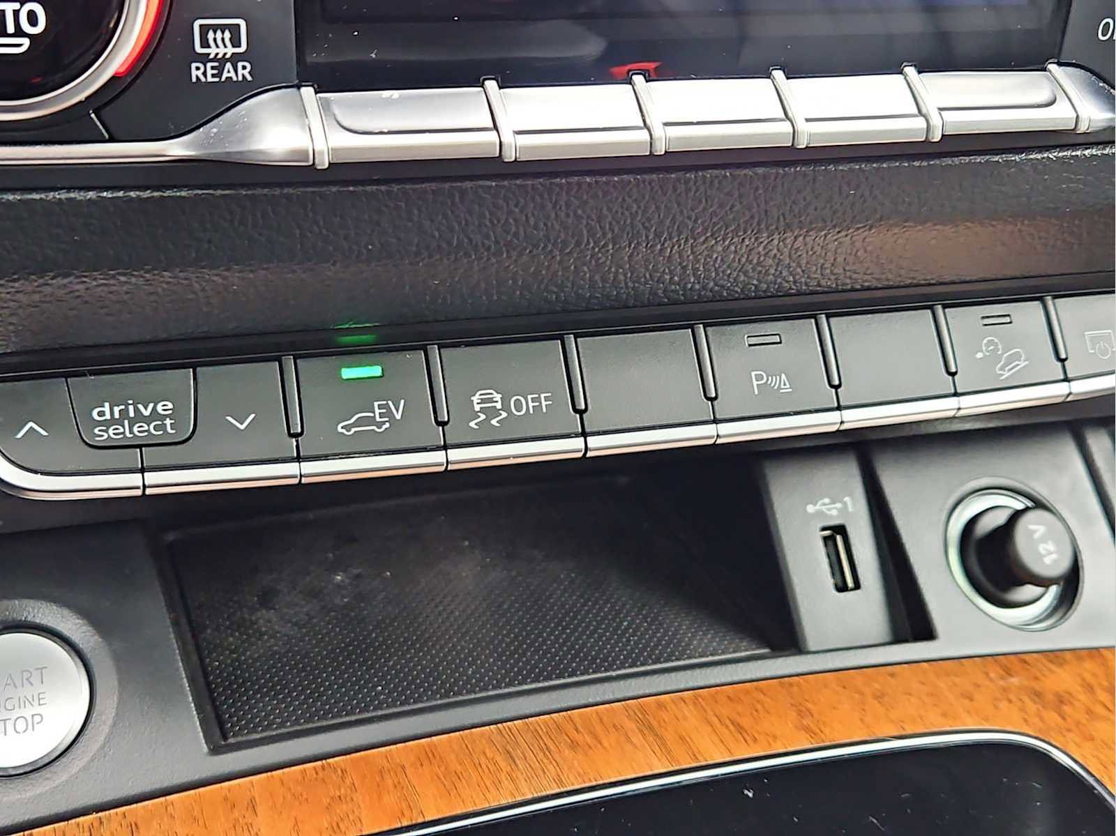 Certified 2023 Audi Q5 e Premium Plus w/ Premium Plus Package image 20