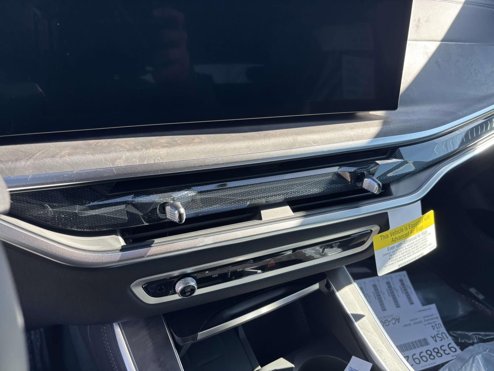 New 2026 BMW X5 xDrive50e image 15