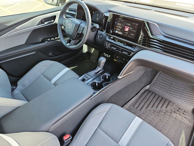 Used 2026 Toyota Camry SE w/ Convenience Package FWD image 28
