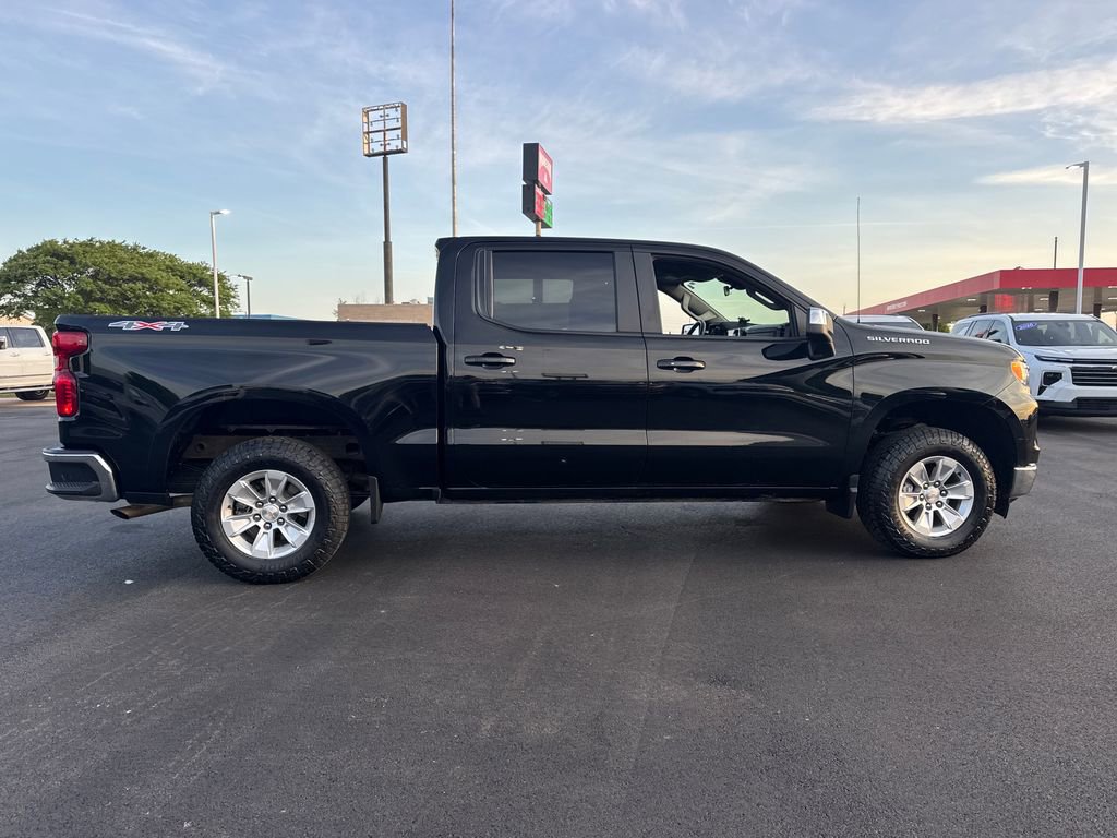 Used 2025 Chevrolet Silverado 1500 LT image 8