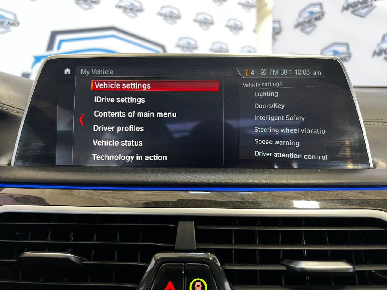 Used 2018 BMW 750i xDrive image 40