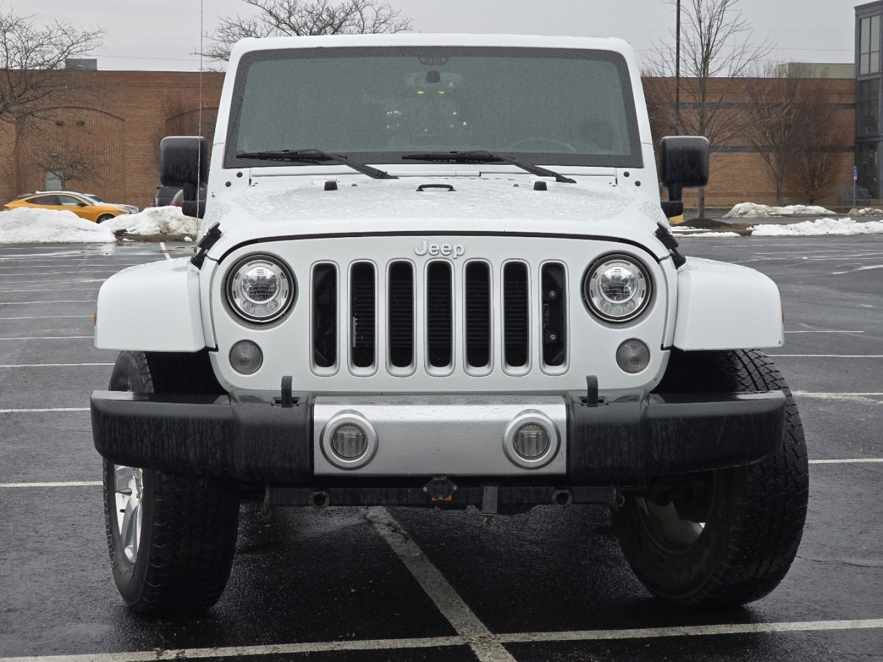 Used 2018 Jeep Wrangler Sahara w/ Connectivity Group image 13