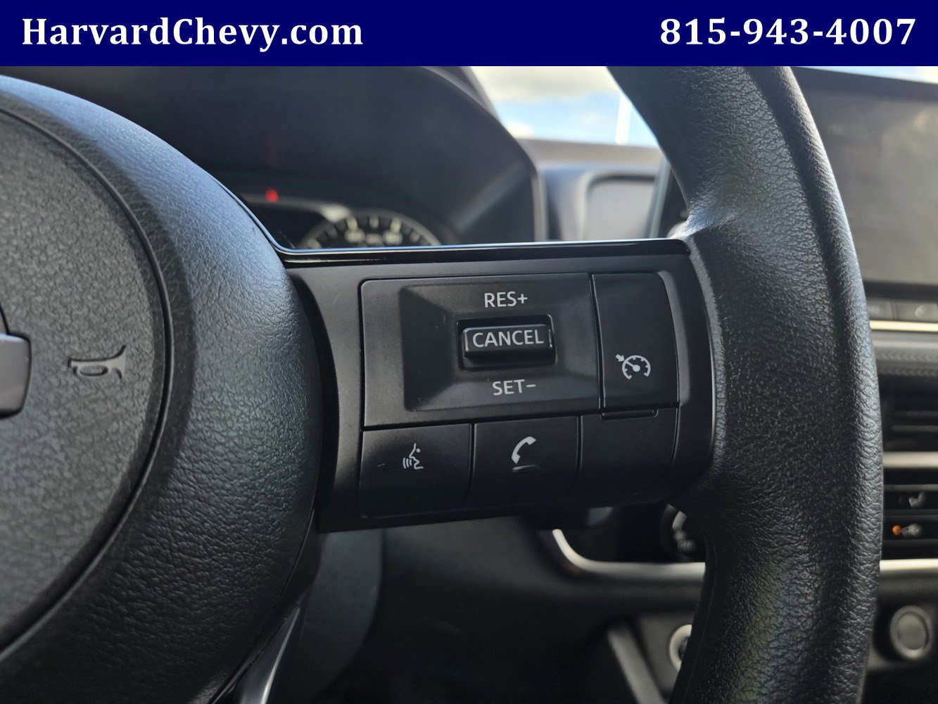 Used 2021 Nissan Rogue S image 15