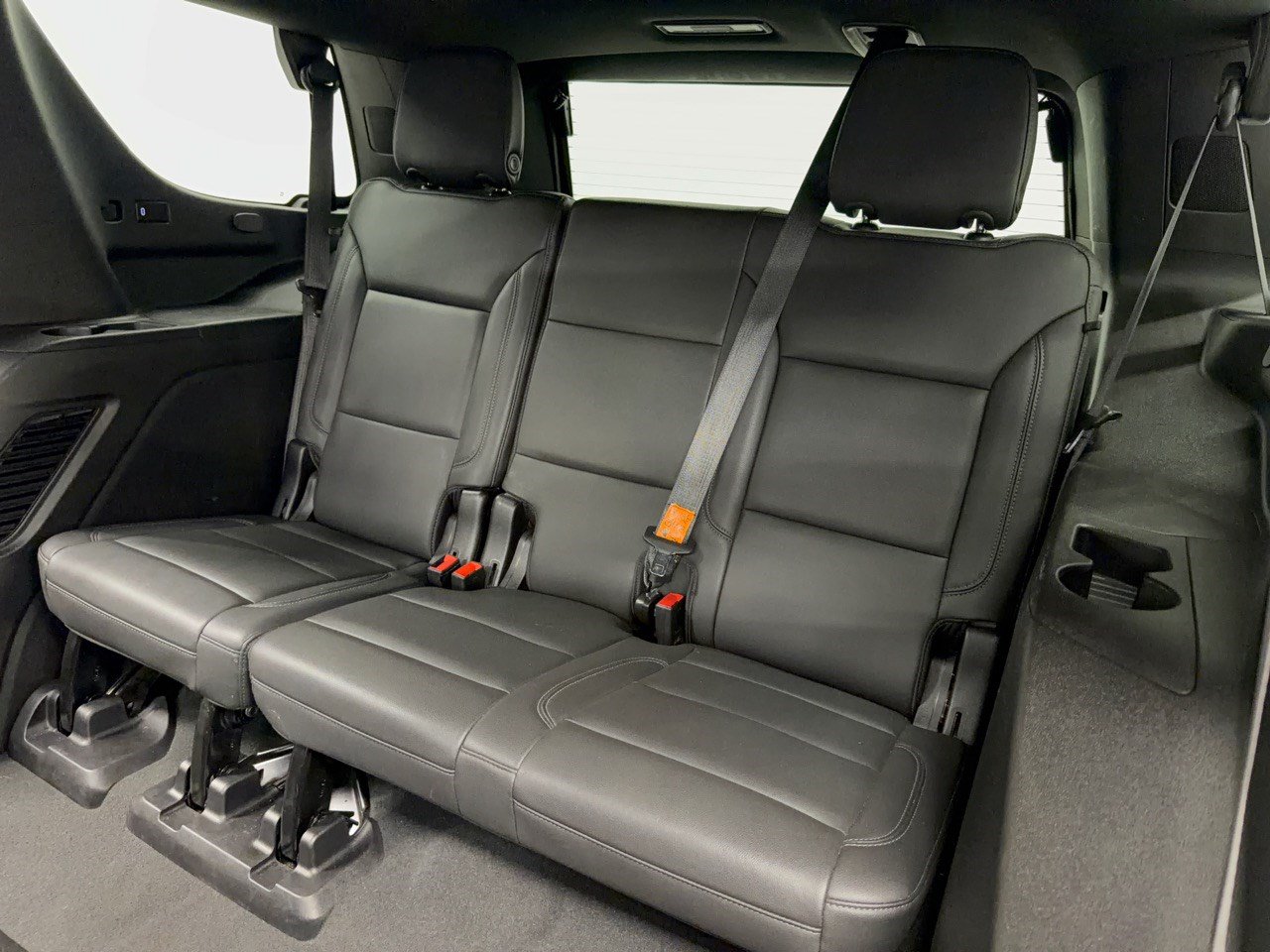 Used 2024 Chevrolet Tahoe LT AWD/4WD image 31