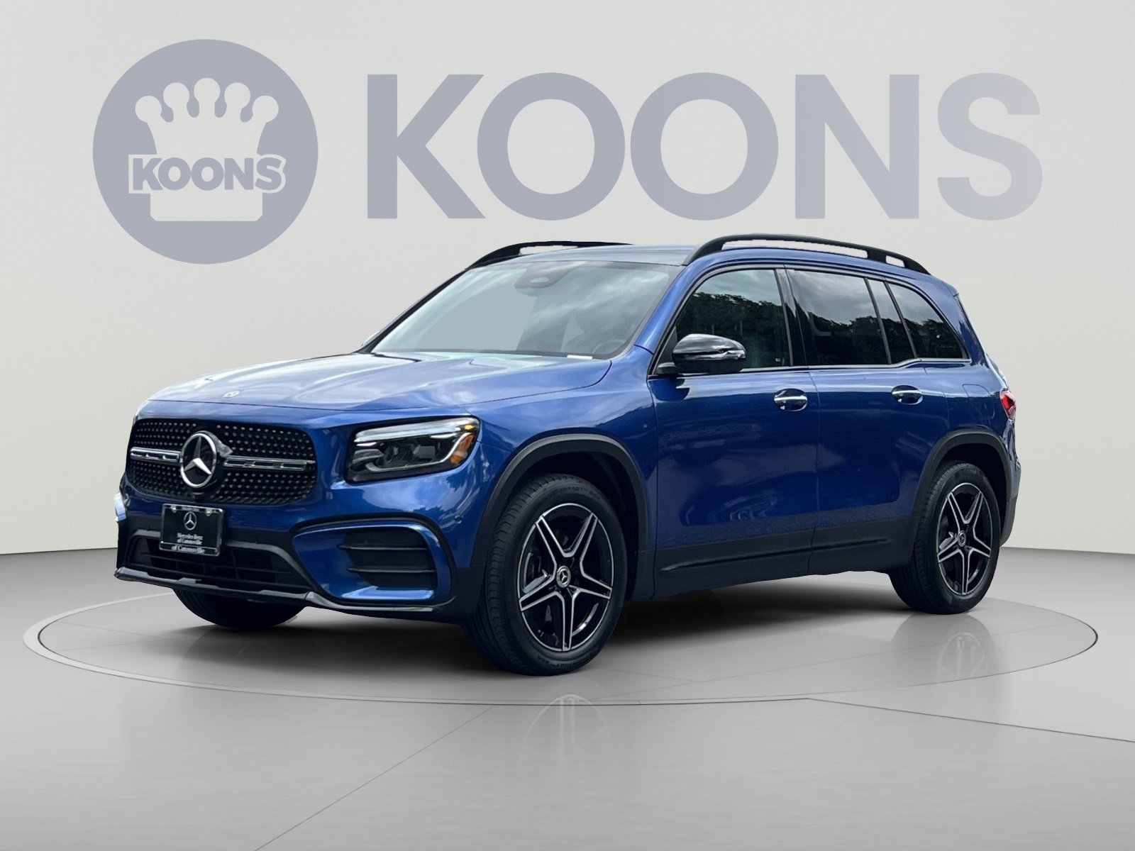 Used 2026 Mercedes-Benz GLB 250 4MATIC image 5