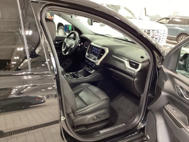 Used 2023 GMC Acadia SLT w/ Elevation Edition AWD/4WD image 11