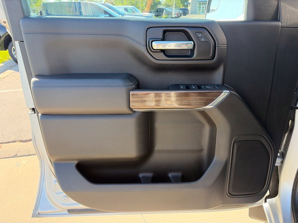 Used 2021 Chevrolet Silverado 1500 LT Trail Boss AWD/4WD image 41
