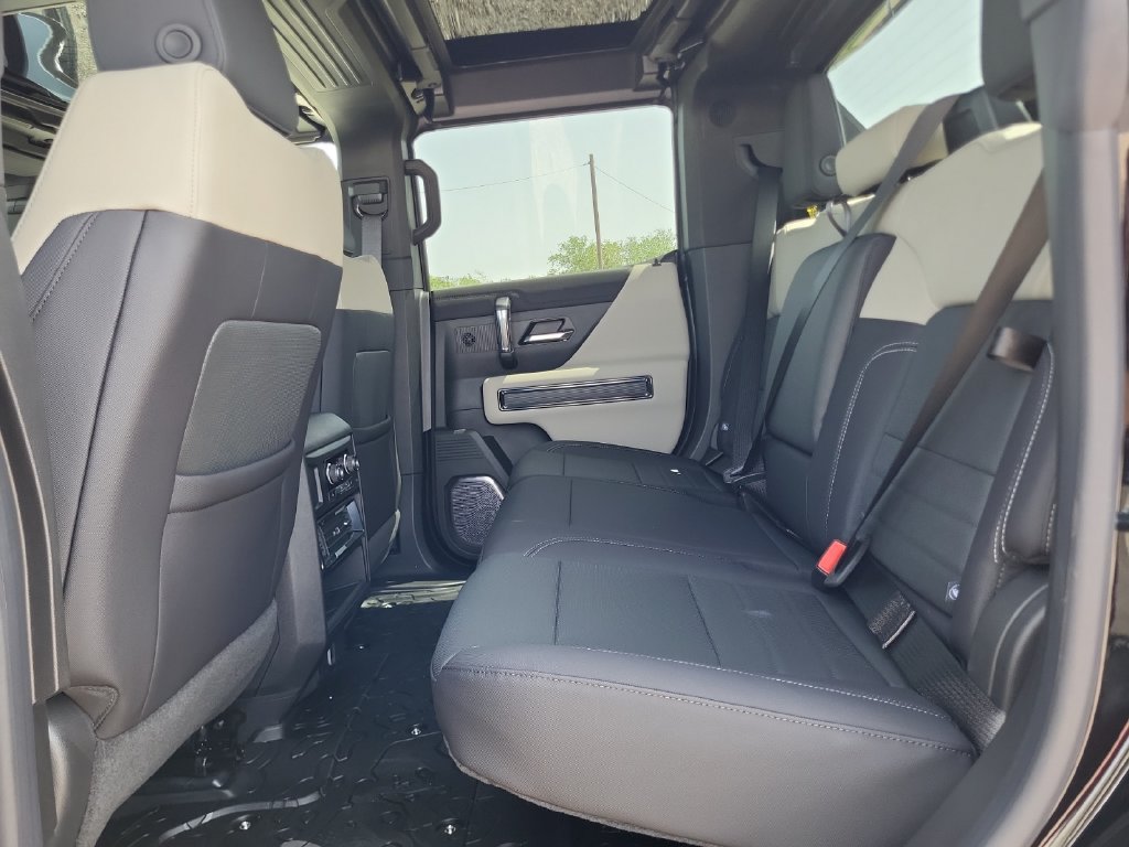 New 2026 GMC Hummer EV 4x4 Crew Cab image 22