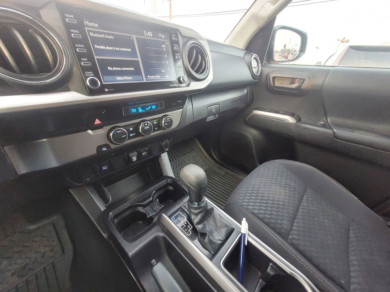 Used 2021 Toyota Tacoma SR5 w/ Trail Edition RWD image 16