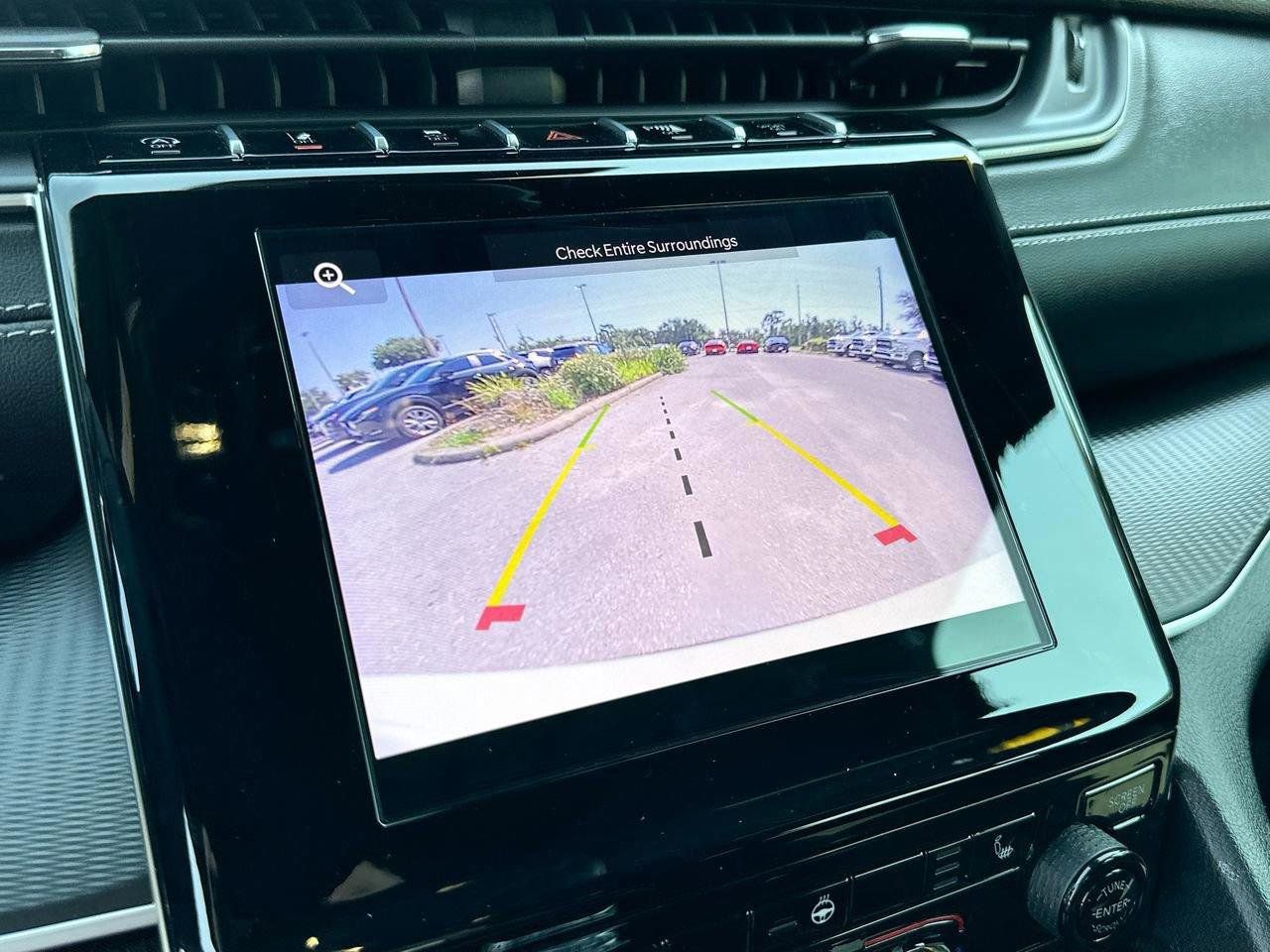 Used 2024 Jeep Grand Cherokee L Altitude RWD image 21