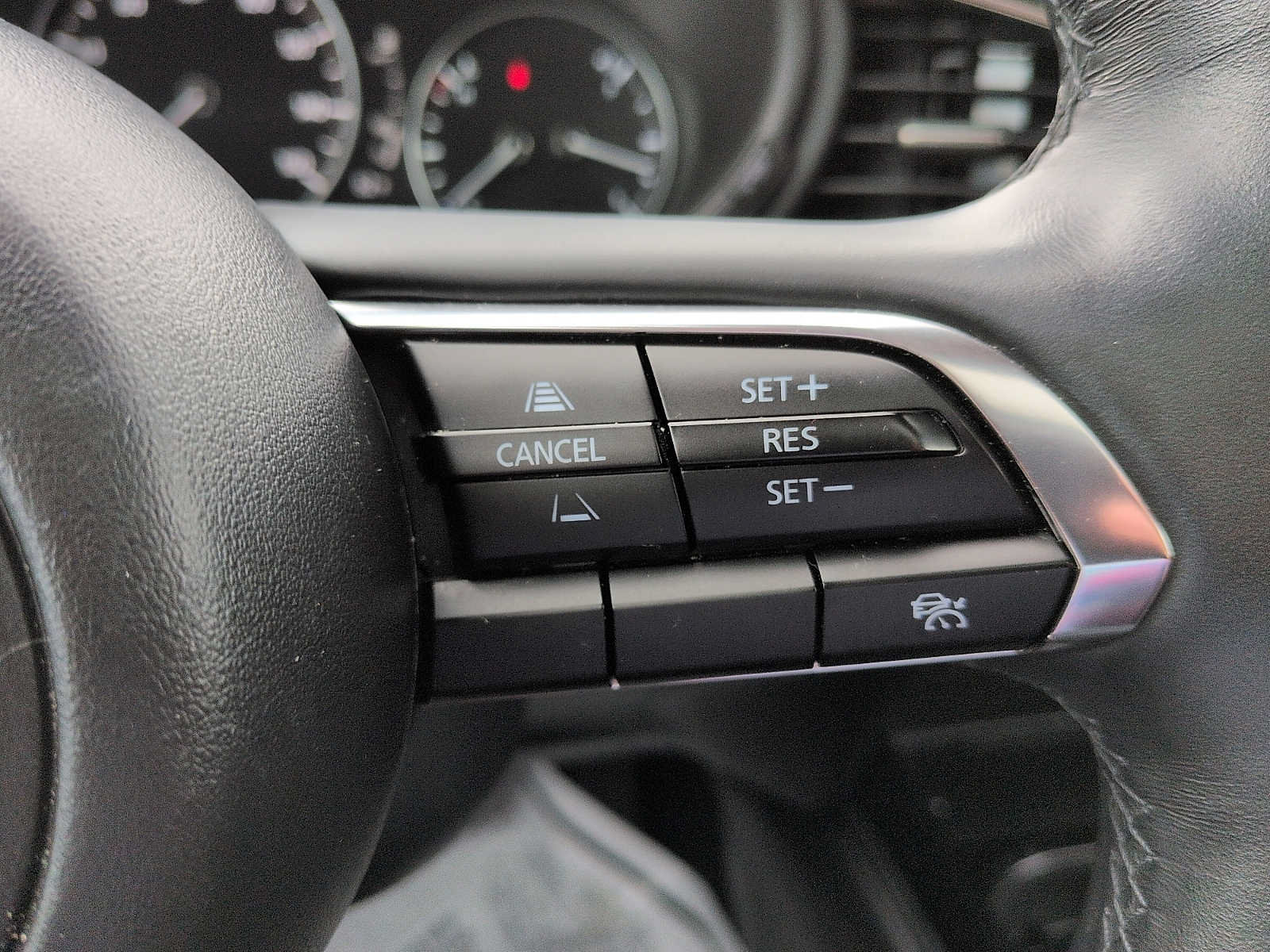Used 2025 MAZDA CX-30 AWD 2.5 S w/ Preferred Package image 18