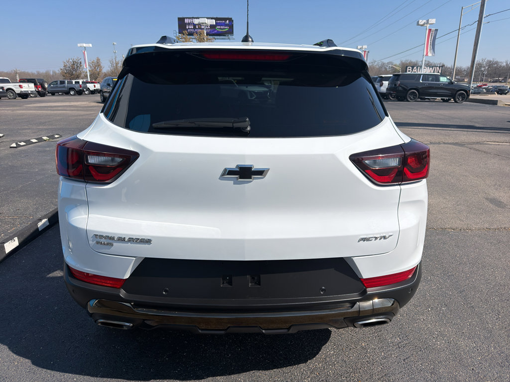 Used 2024 Chevrolet TrailBlazer ACTIV w/ Driver Confidence Package AWD/4WD image 4