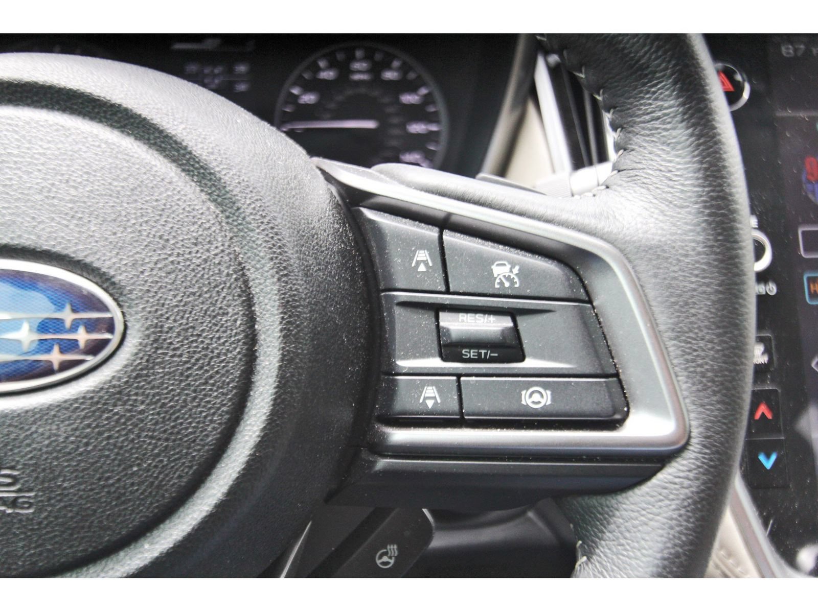 Used 2024 Subaru Outback Limited AWD/4WD image 16