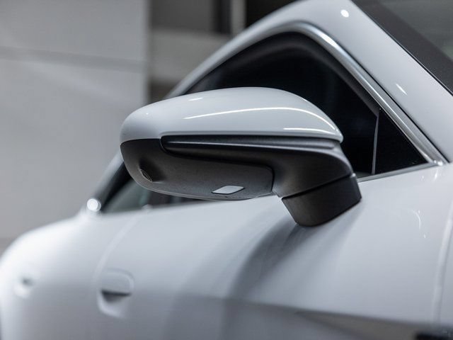 New 2025 Porsche Taycan 4S AWD/4WD image 15