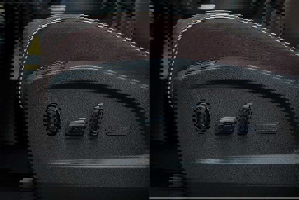 New 2025 Volkswagen ID. Buzz Pro S image 19