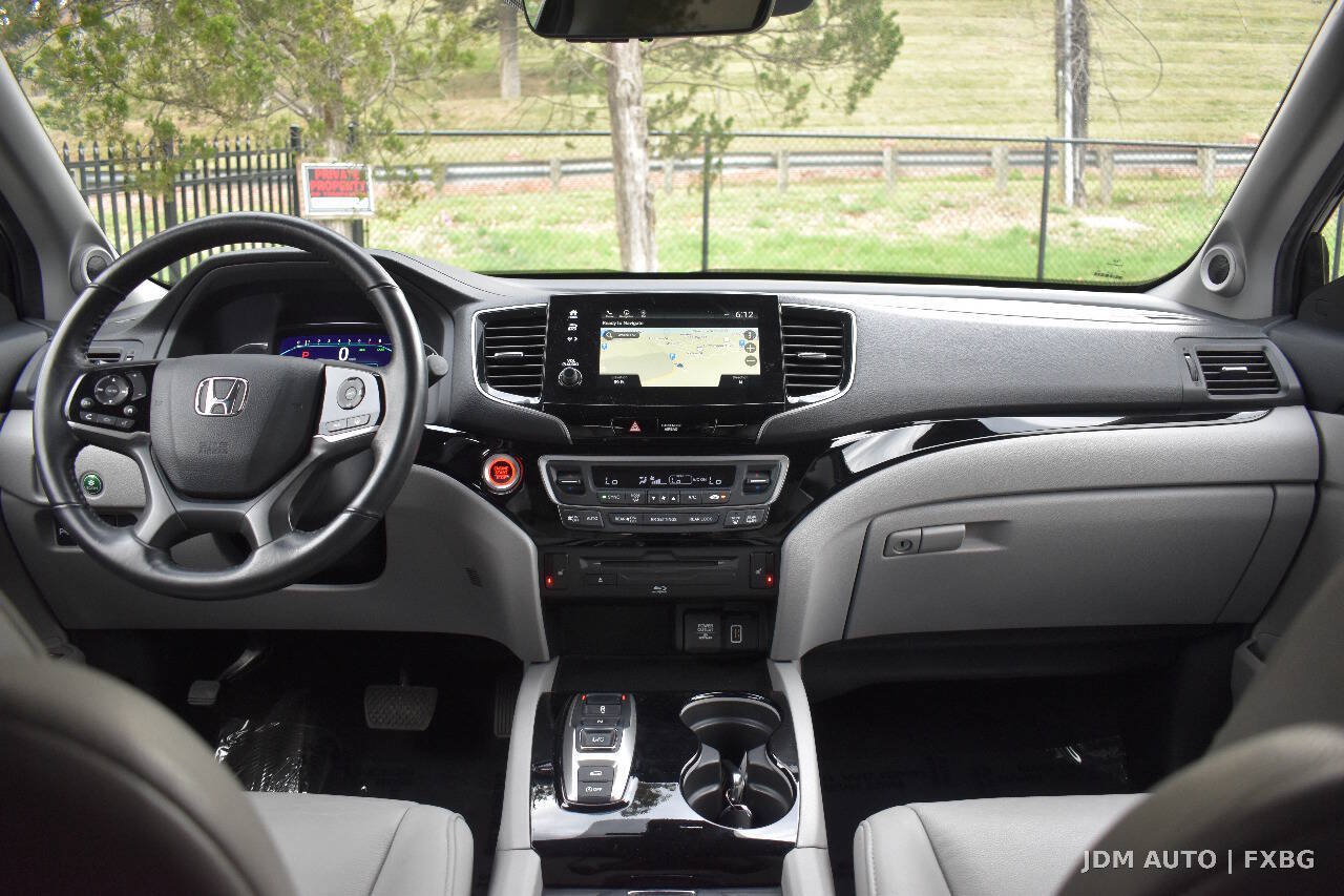 Used 2019 Honda Pilot Touring image 18