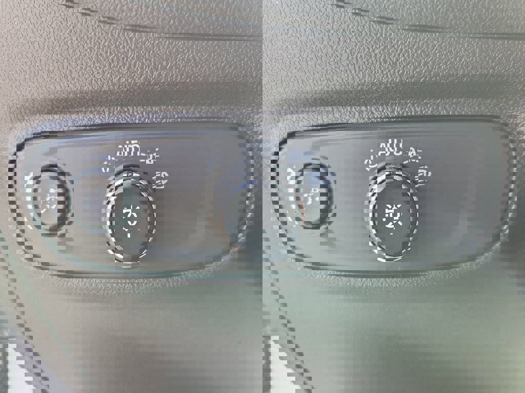 Certified 2022 Chevrolet Equinox LT image 20