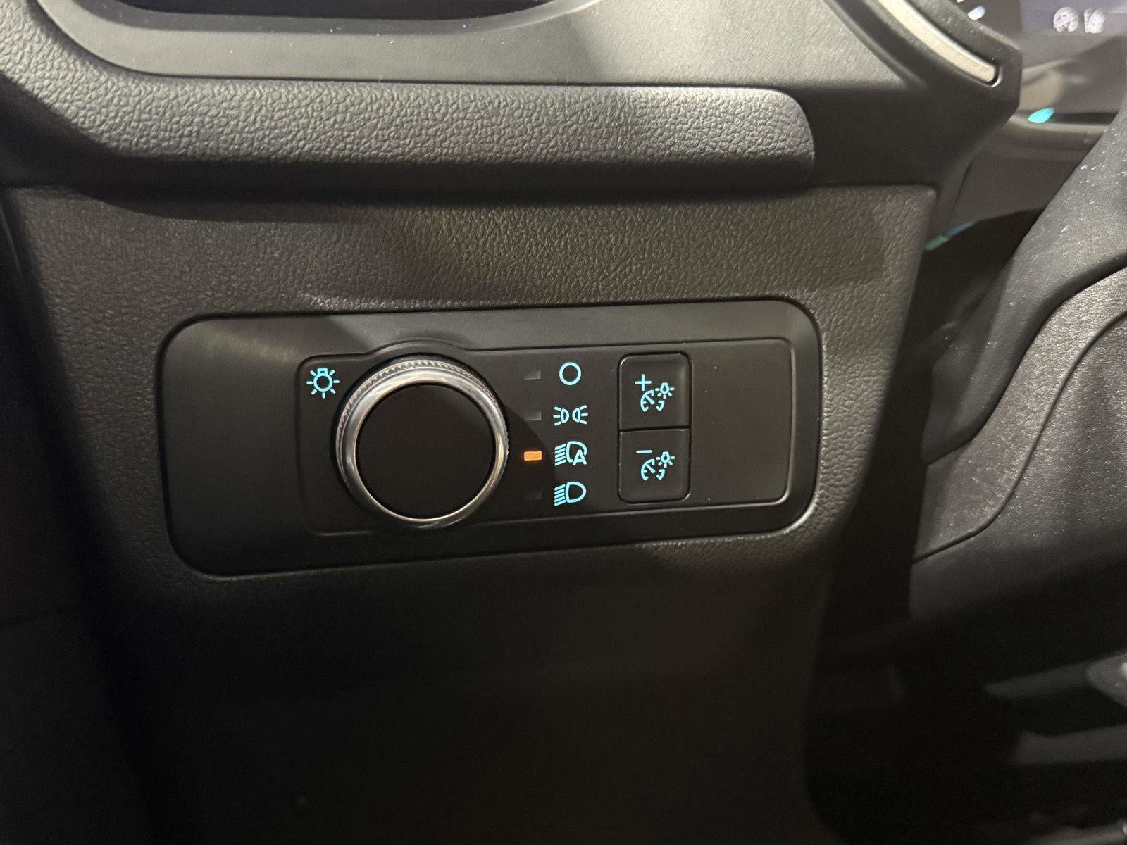 Used 2022 Ford Escape SE AWD/4WD image 20
