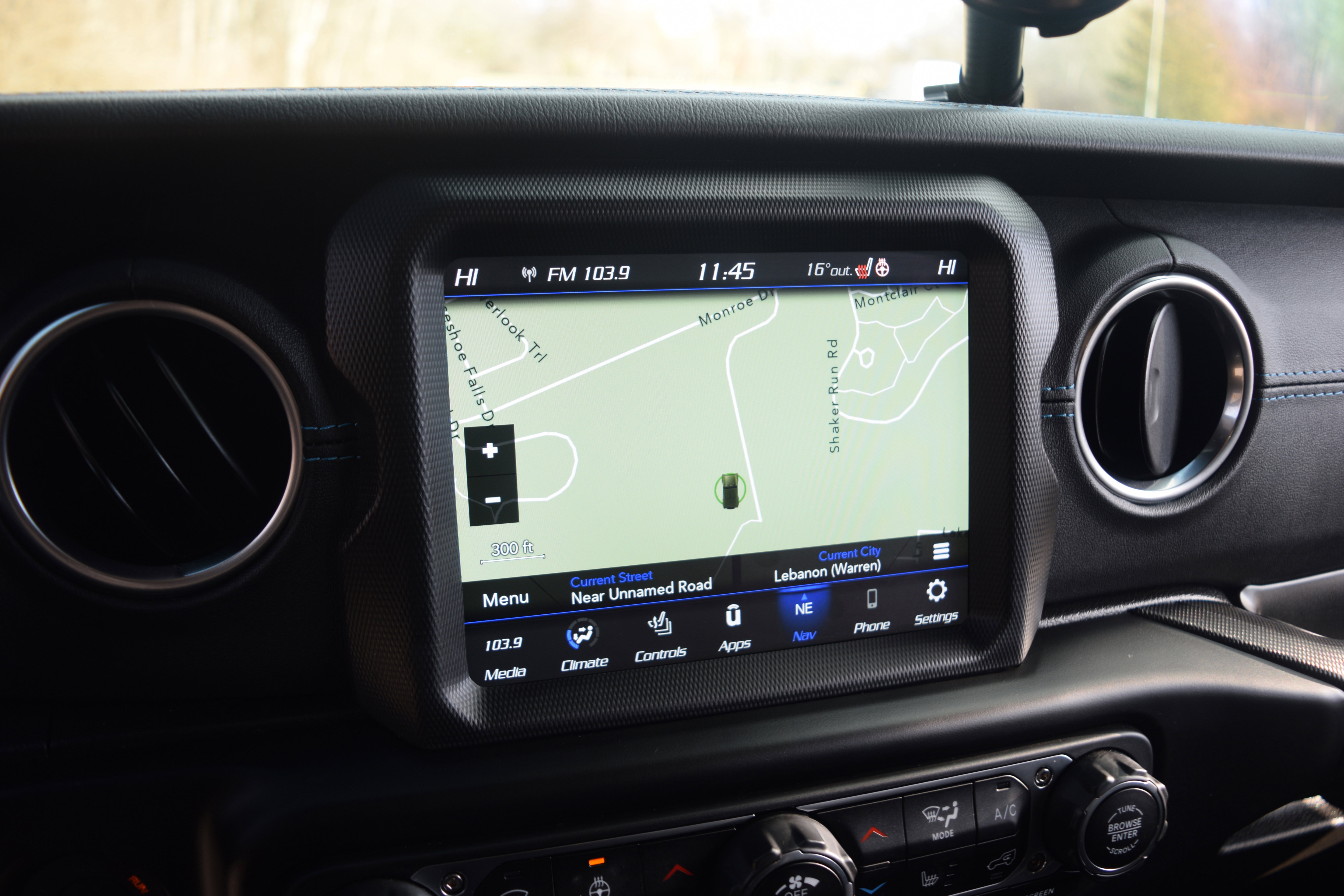 Used 2023 Jeep Wrangler Unlimited Rubicon 4xe w/ Steel Bumper Group image 9