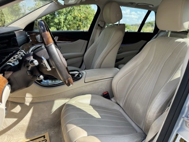 Used 2018 Mercedes-Benz E 400 4MATIC Wagon image 13