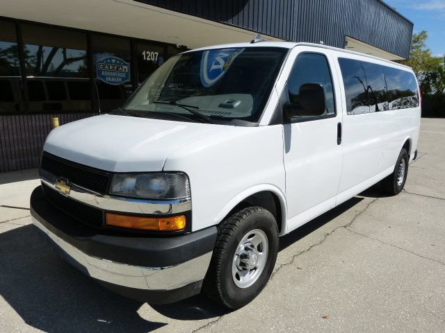 Used 2019 Chevrolet Express 3500 LT w/ LT Preferred Equipment Group RWD image 2