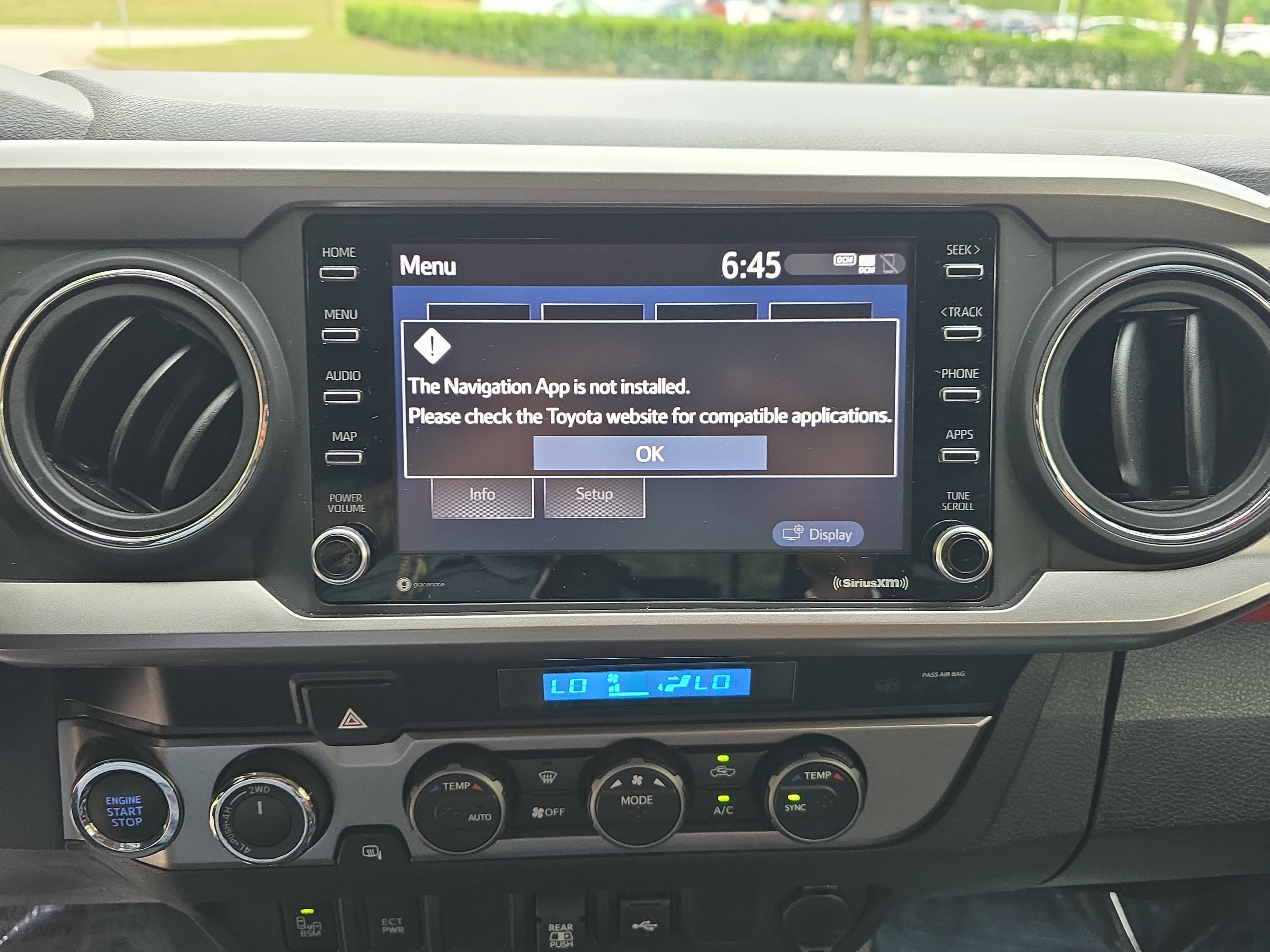 Used 2023 Toyota Tacoma SR5 w/ Technology Package AWD/4WD image 21