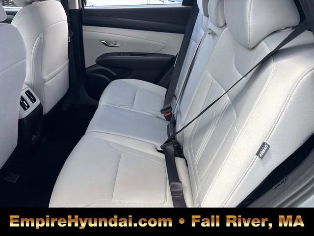 Used 2025 Hyundai Tucson SEL AWD/4WD image 16