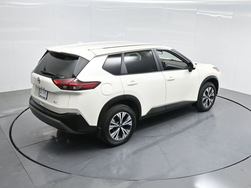 Used 2023 Nissan Rogue SV image 54
