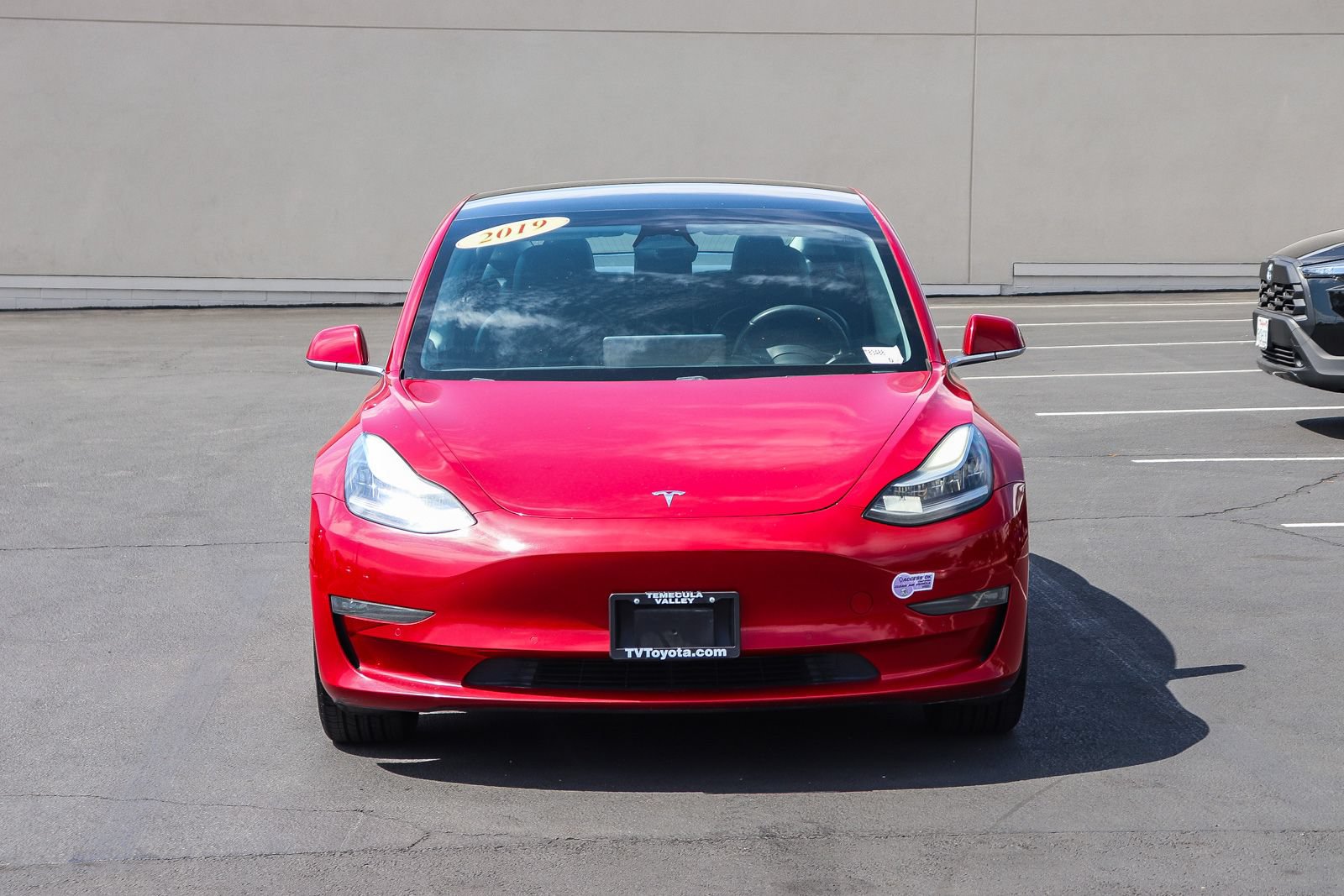 Used 2019 Tesla Model 3 Mid Range RWD image 2