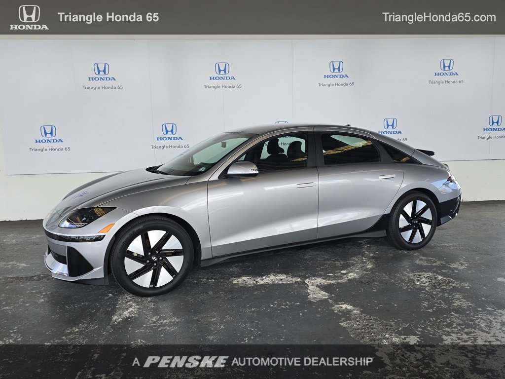 Used 2023 Hyundai Ioniq 6 SE image 1